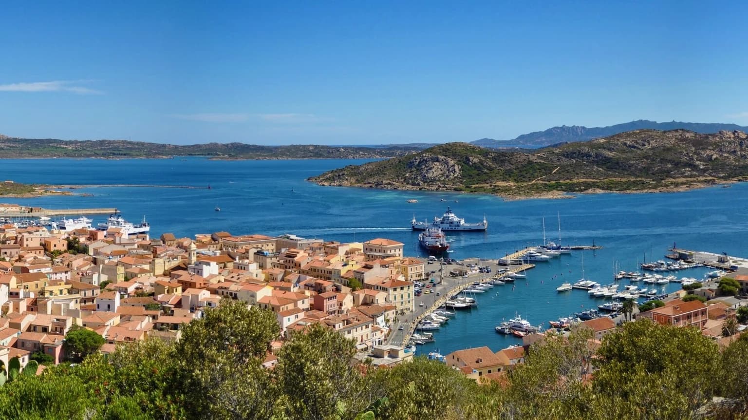 Bateaux à vendre à La Maddalena